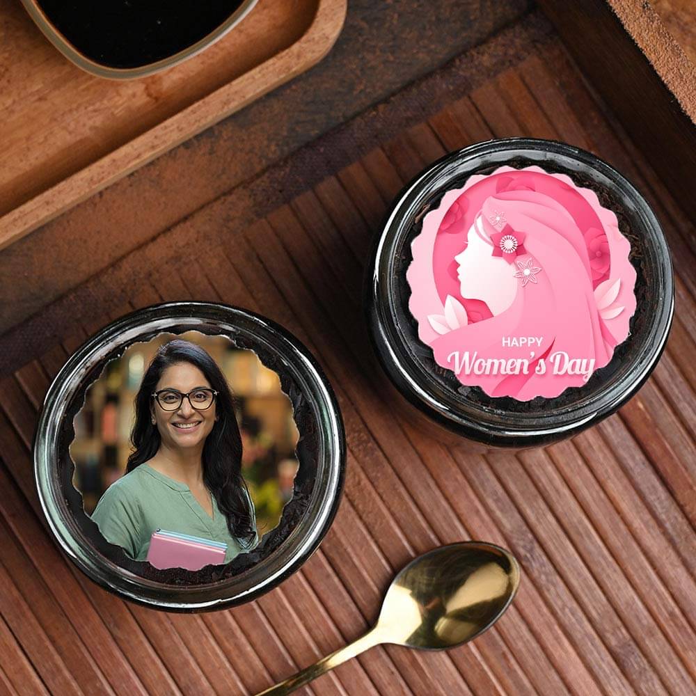 Amazing Women'S Day Jar Cakes