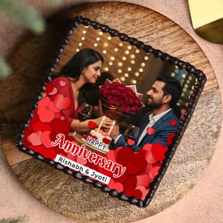 Top View of Square Shape Photo Cake for Wedding Anniversary Top View of Square Shape Photo Cake for Wedding Anniversary