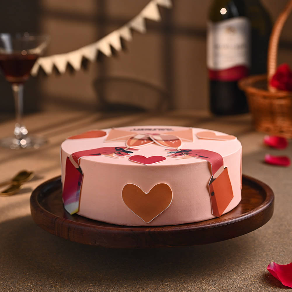 Front View: Anniversary Cake for Couple