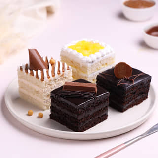 Open View of Assorted Pastry Box Open View of Assorted Pastry Box