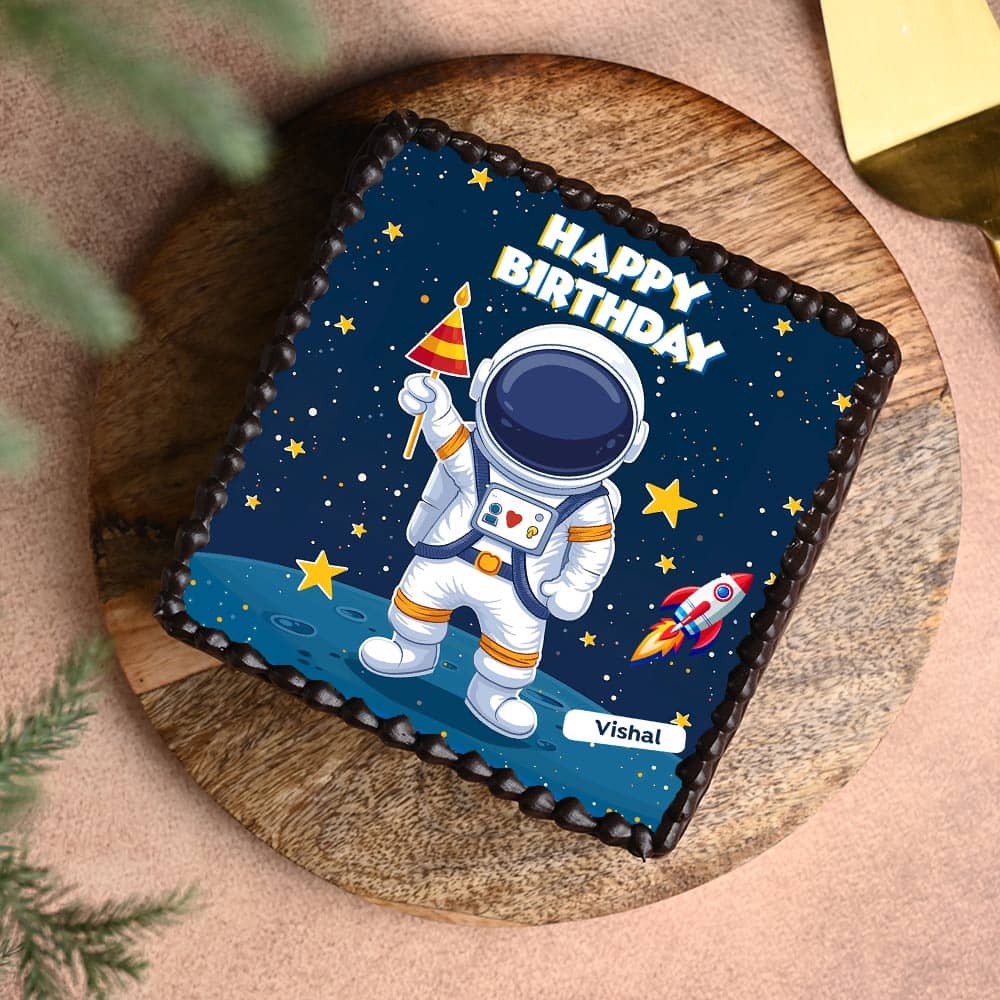 Astronaut Birthday Cake Astronaut Birthday Cake