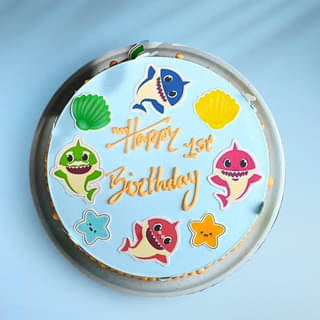 Top View of Baby Shark Sea Cream Cake