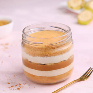 Top View of Banoffee Cake in Jar Top View of Banoffee Cake in Jar