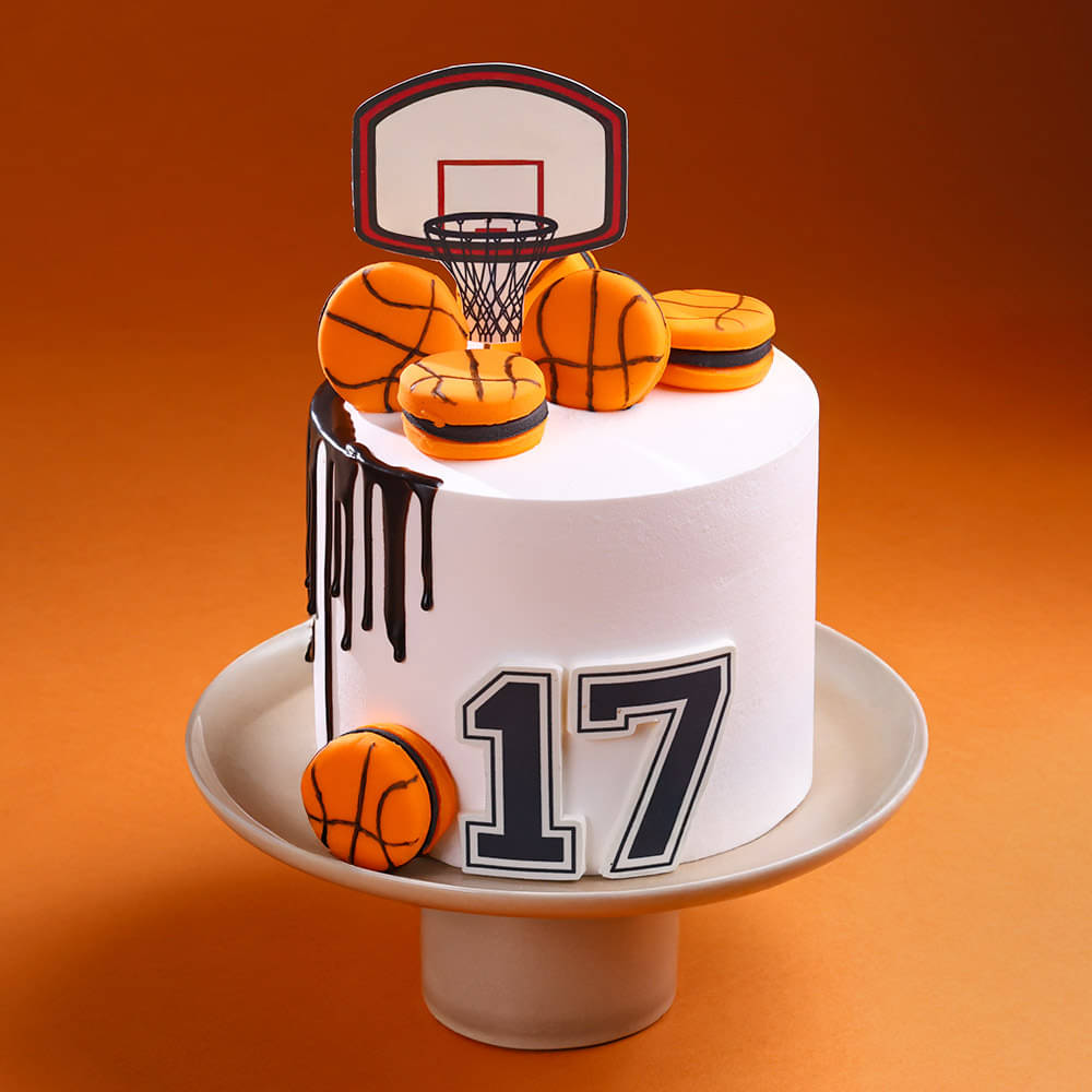 Basketball Dribble Drip Cake