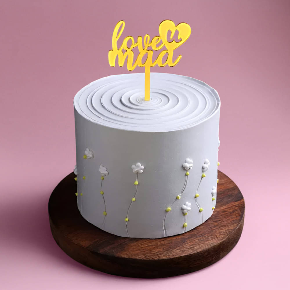 Vanilla Cake Perfect For Mother's Day 