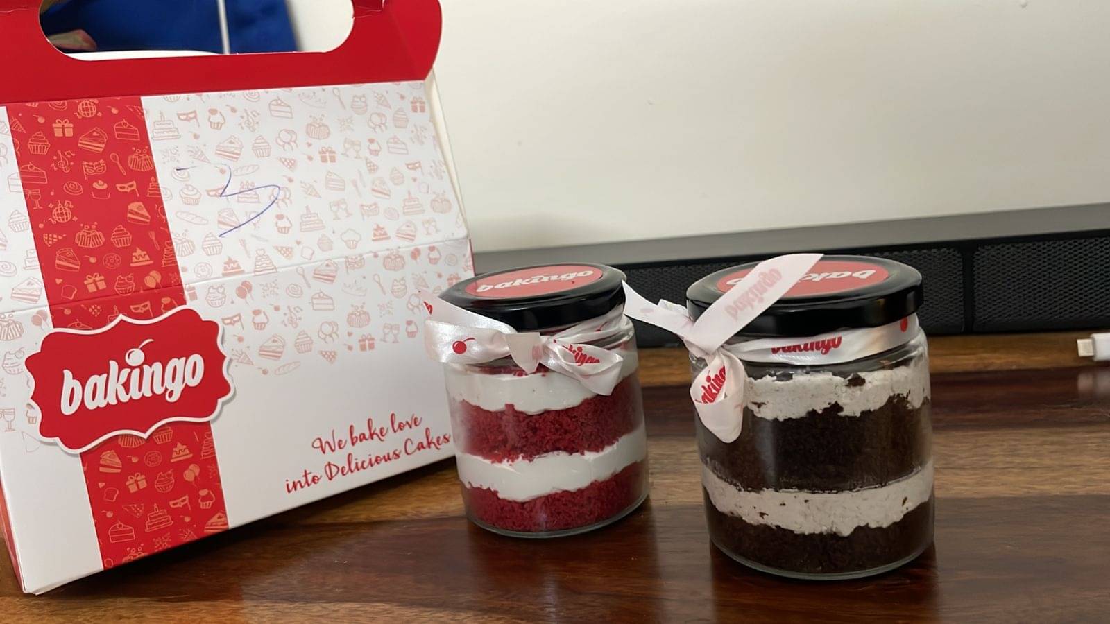 Ring In 2024 With Bakingo's Delicious New Year Desserts, Cakes, & Hampers