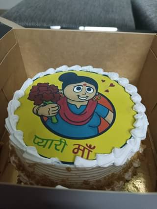 Vibrant Poster Cake for Pyaari Maa