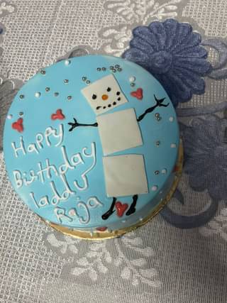 Snowman Vanilla Birthday Cake