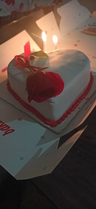 Heart Shape Vanilla Fondant Cake