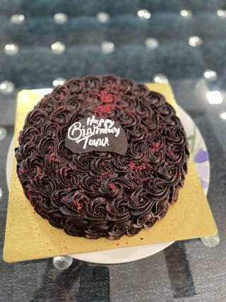 Red Velvet Choco Truffle Cake