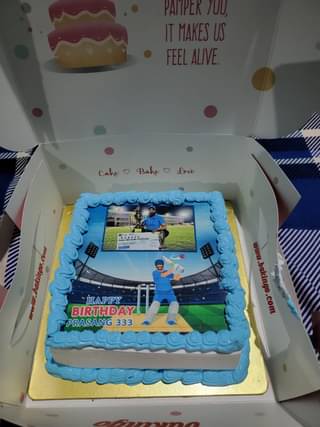 Cricket Fanatic Cake
