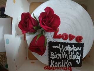 Love N Rose pinepple Cake