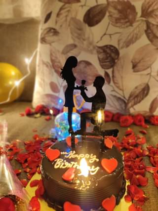 Chocolate Cake With Couple Topper