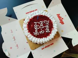 Red Velvet Crumble Cake