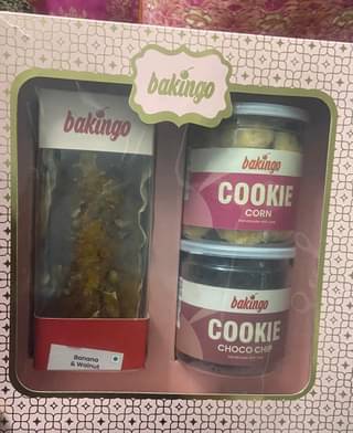 Tea Cake N Cookies Hamper