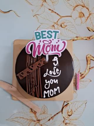 Chocolate Truffle Moms Day Cake