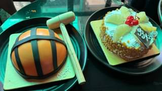 Basket Ball Ferrero Rocher Pinata Cake