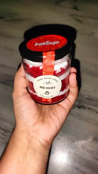 Personalised Red Velvet Jar Cakes