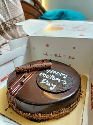 Doctor's Day Truffle Cake