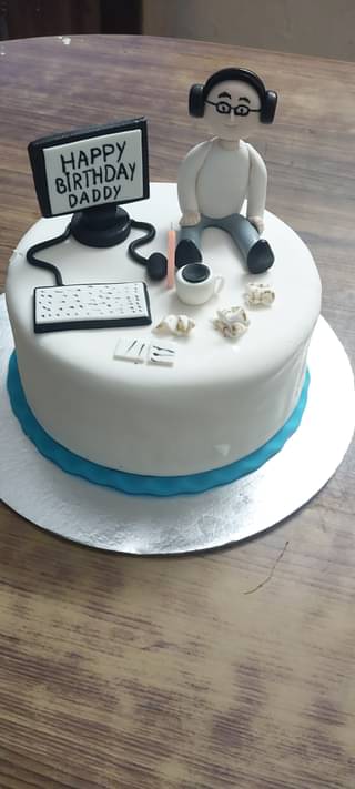 Workaholic Fondant Cake