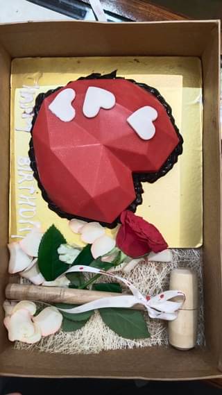 Red Heart Shape Pinata Cake