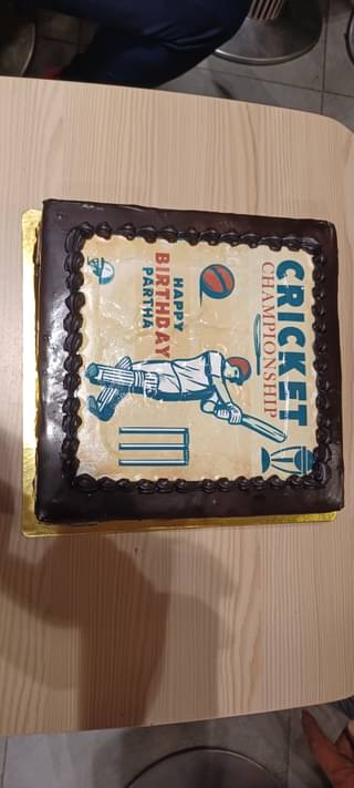 Cricket Love Cake