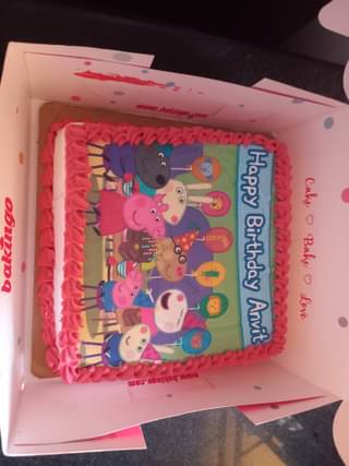 Peppa Pig Birthday Bash Cake