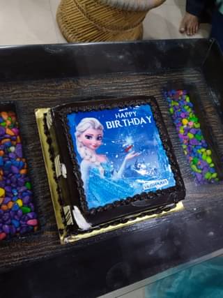 Elsa Ice Delight Cake