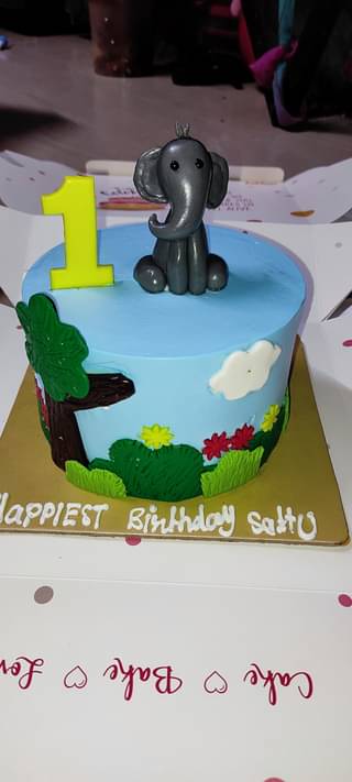 Elephant On Clouds Cake