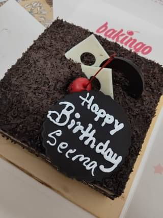 Choco Cherry Black Forest Square Cake