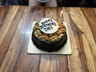 Chocolate Walnut Topped Cake