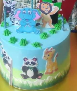 Jungle Paradise Theme Cake