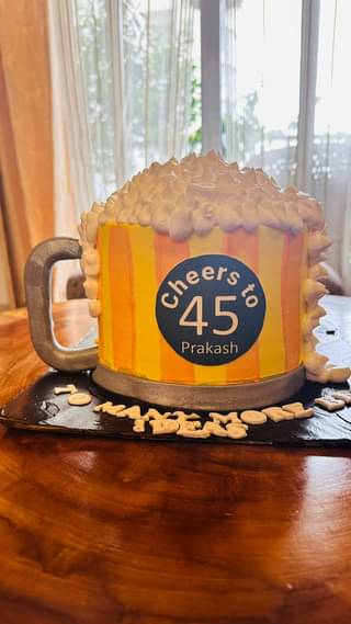 Fondant Theme Beer Mug Cake