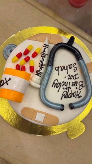 Doctors Cream N Fondant Cake