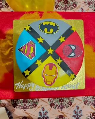 Superheroes United Theme Cake