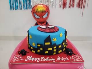 Spiderman Semi Fondant Cake