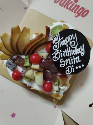 Heart Shape Fruits & Nuts Cake