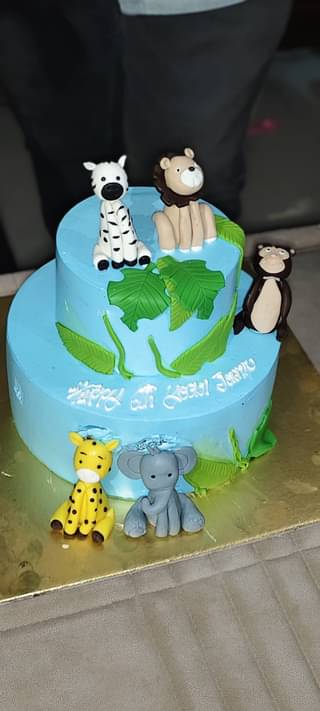 Jungle Safari Party Cake