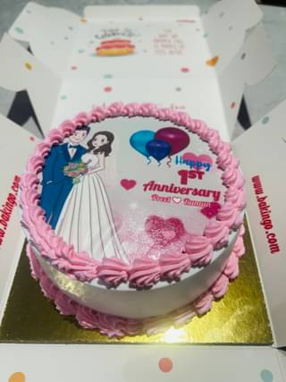 Round Shape Photo Cake For First Wedding Anniversary