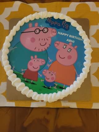 Fun Peppa Pig Cake