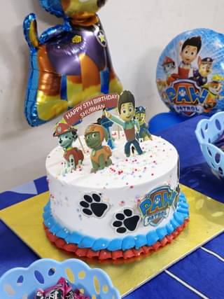 Paw Patrol Familia Theme Cake