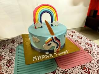 Vibrant Rainbow Unicorn Cake