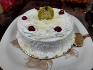 White Forest Cake