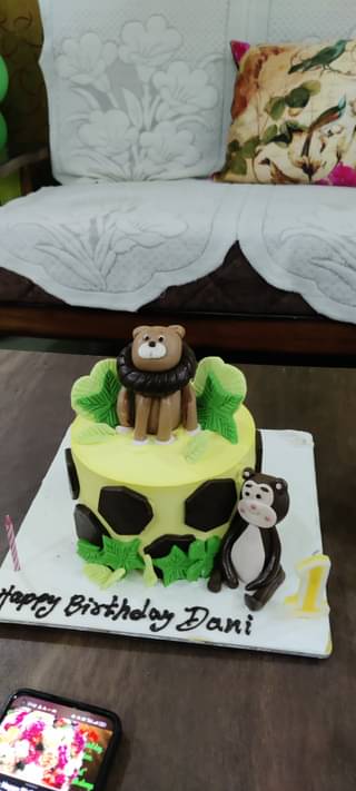 King of Jungle Cake