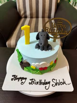 Elephant On Clouds Cake