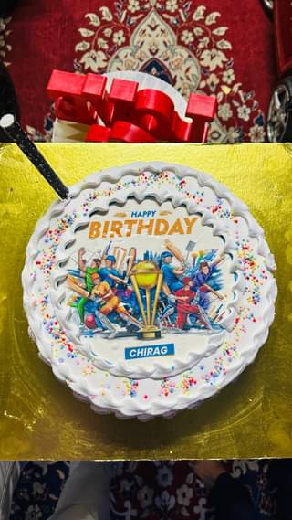 Chic Cricket Photo Cake