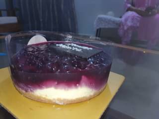 Classic Blueberry Cheesecake