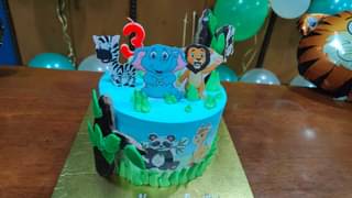 Jungle Paradise Theme Cake