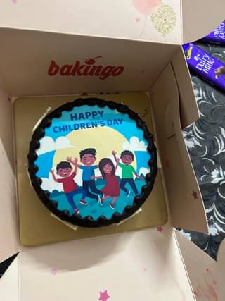 Happy Childrens Day Round Cake