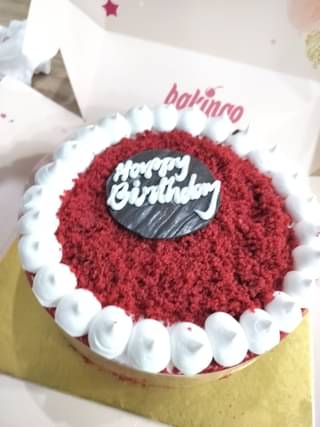 Red Velvet Cream Cake